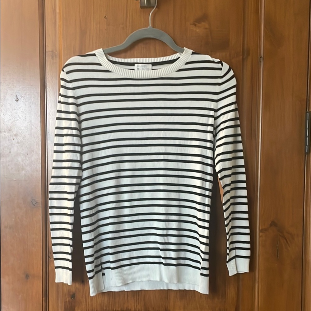 Striped Black and White Women's Sweater